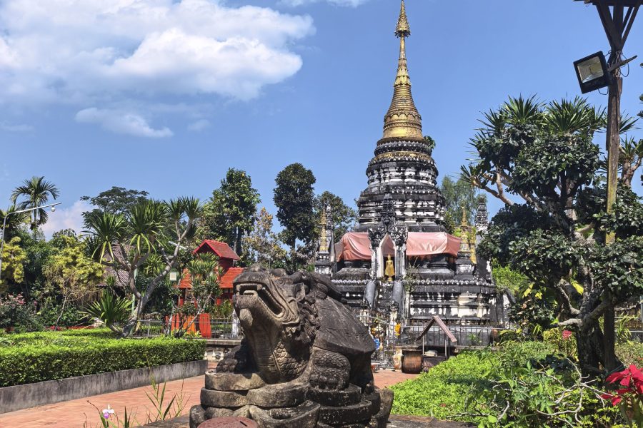 Mae Kachan Highlights: Hot Springs, Ancient Temples & Giant Fish Palace 1-Day Tour | Chiang Rai